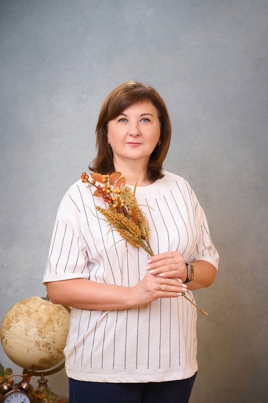 Педченко Людмила Евгеньевна.